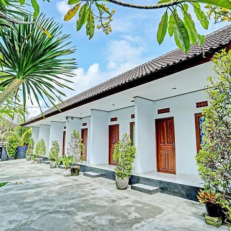 SPOT ON 91197 Pondok Rahayu Hotel Kerobokan Exterior foto