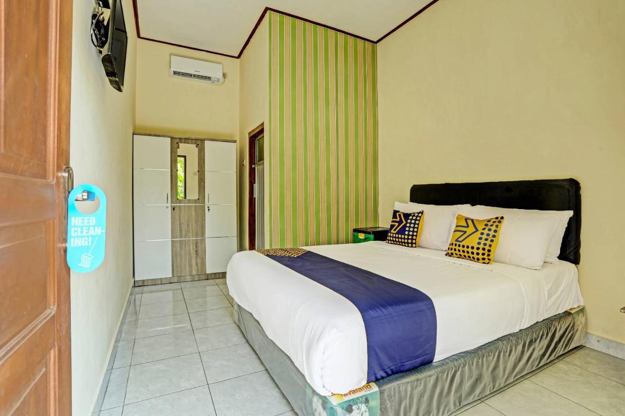 SPOT ON 91197 Pondok Rahayu Hotel Kerobokan Exterior foto